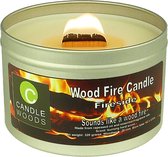 Candle Woods grote knetterende houtvuur geur kaars Fireside in blik met vensterdeksel en houtlont. Haardvuur geur.
