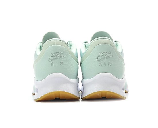 Persoonlijk Tektonisch Omgeving Nike Air Max Jewell Wqs Sneakers Dames Mintgroen Maat 40 | bol.com