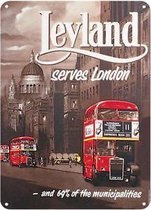 Leyland serves Londen  Metalen wandbord 31,5 x 42,5 cm .