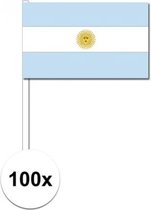 100x Argentijnse zwaaivlaggetjes 12 x 24 cm