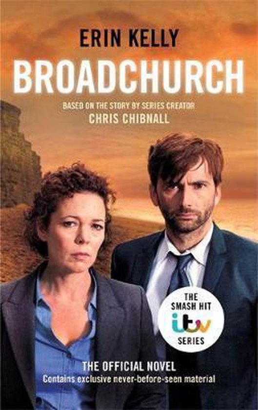 Boekcover met Erin Kelly's Broadchurch. Twee agenten kijken ernstig naar voren. Achtergrond is een kustlandschap bij zonsondergang.