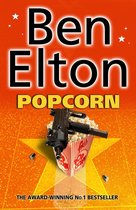 Boek "Popcorn" van Ben Elton met een bokaal popcorn en een wapen.