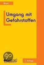 Umgang mit Gefahrstoffen