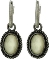Behave - Oorbellen - vintage klap oorringen met ovalen hanger - Wit - Zilver kleur - 2.8cm