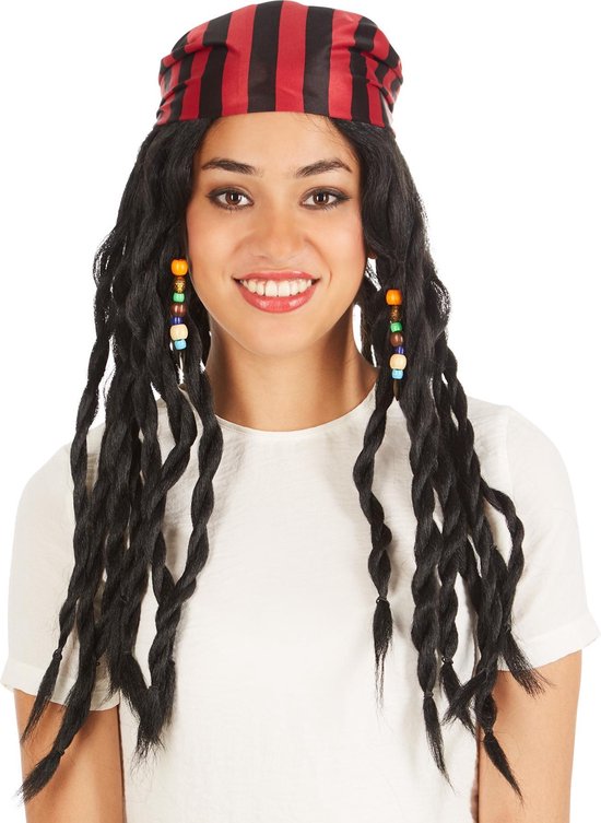 Perruque femme pirate sale