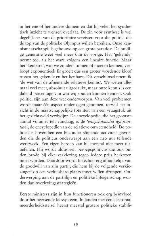 Pagina met tekst over politieke domeinen, de politieke Olympus, de invloed van kennis, de encyclopedie, en de rol van de politicus. Pagina nummer 18.