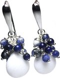 Oorbellen Blue Jeans – Lapis Lazuli, facet geslepen Sodaliet en witte Jade Oorbellen Blue Jeans – Lapis Lazuli, facet geslepen Sodaliet en witte Jade