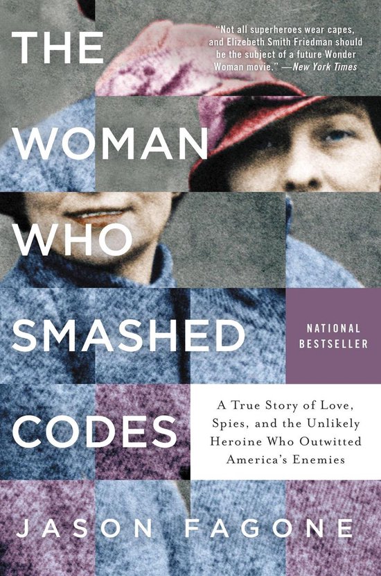 Boekcover van "The Woman Who Smashed Codes", met een collage van foto's van een vrouw in een gebreide sjaal en een hoed.