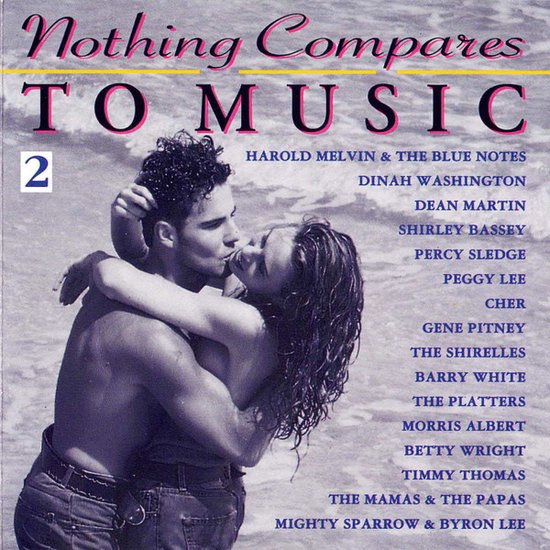 Albumhoes 'Nothing Compares to Music 2' met een stel op het strand, titels van nummers en artiesten.