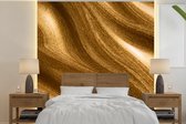 Behang - Fotobehang Gouden verf - Breedte 350 cm x hoogte 350 cm