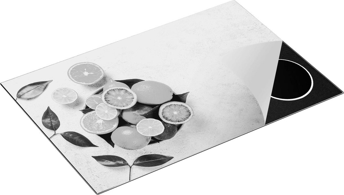 Chefcare Inductie Beschermer Citrusvruchten op Witte Marmer - Fruit - Zwart Wit - 83x51,5 cm - Afdekplaat Inductie - Kookplaat Beschermer - Inductie Mat