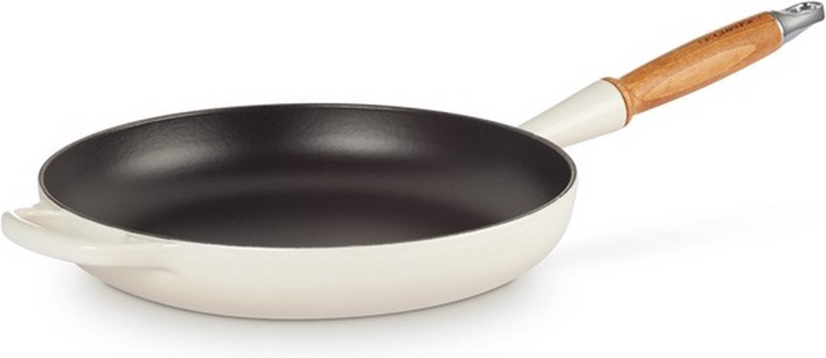 Le Creuset gietijzeren Signature koekenpan met houten handvat - 28 cm / 2.6 liter - meringue