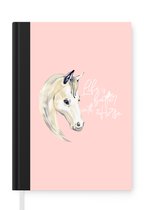 Notitieboek - Schrijfboek - Life is better with a horse - Quotes - Paarden - Spreuken - Notitieboekje klein - A5 formaat - Schrijfblok