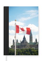 Notitieboek - Schrijfboek - Canadese vlag en het Parlement - Notitieboekje klein - A5 formaat - Schrijfblok