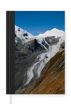 Notitieboek - Schrijfboek - De weg in Oostenrijkse Alpen bij de Großglockner Hochalpenstraße - Notitieboekje klein - A5 formaat - Schrijfblok