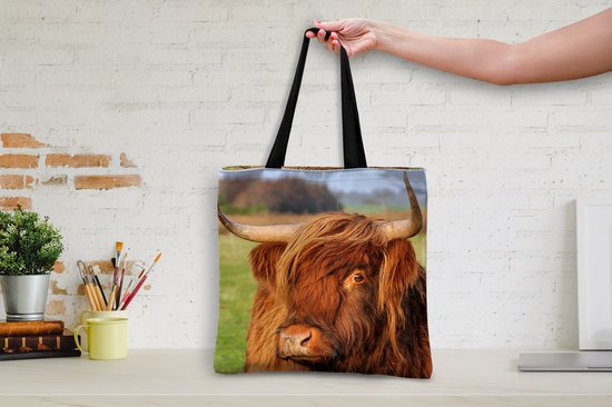 MuchoWow® Sac à bandoulière - Sac de plage - Big Shopper - Sac de courses - Scottish Highlander - Herbe - Arbre - 45x45 cm - Sac en coton