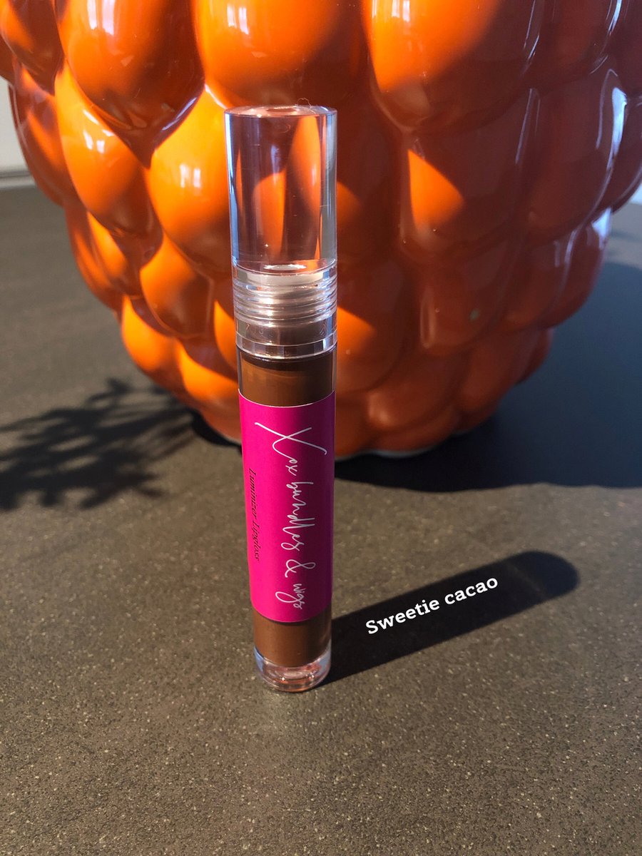 Lipgloss luminizer plump / Sweetie cacao / Fenty beauty / New brand