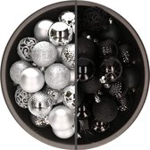 74x stuks kunststof kerstballen mix zilver en zwart 6 cm - Onbreekbare kerstballen - Kerstversiering