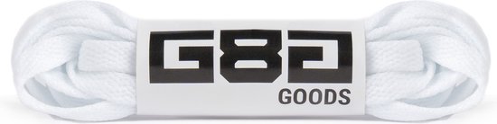 Een opgerolde platte witte veter met een GBG Goods etiket.