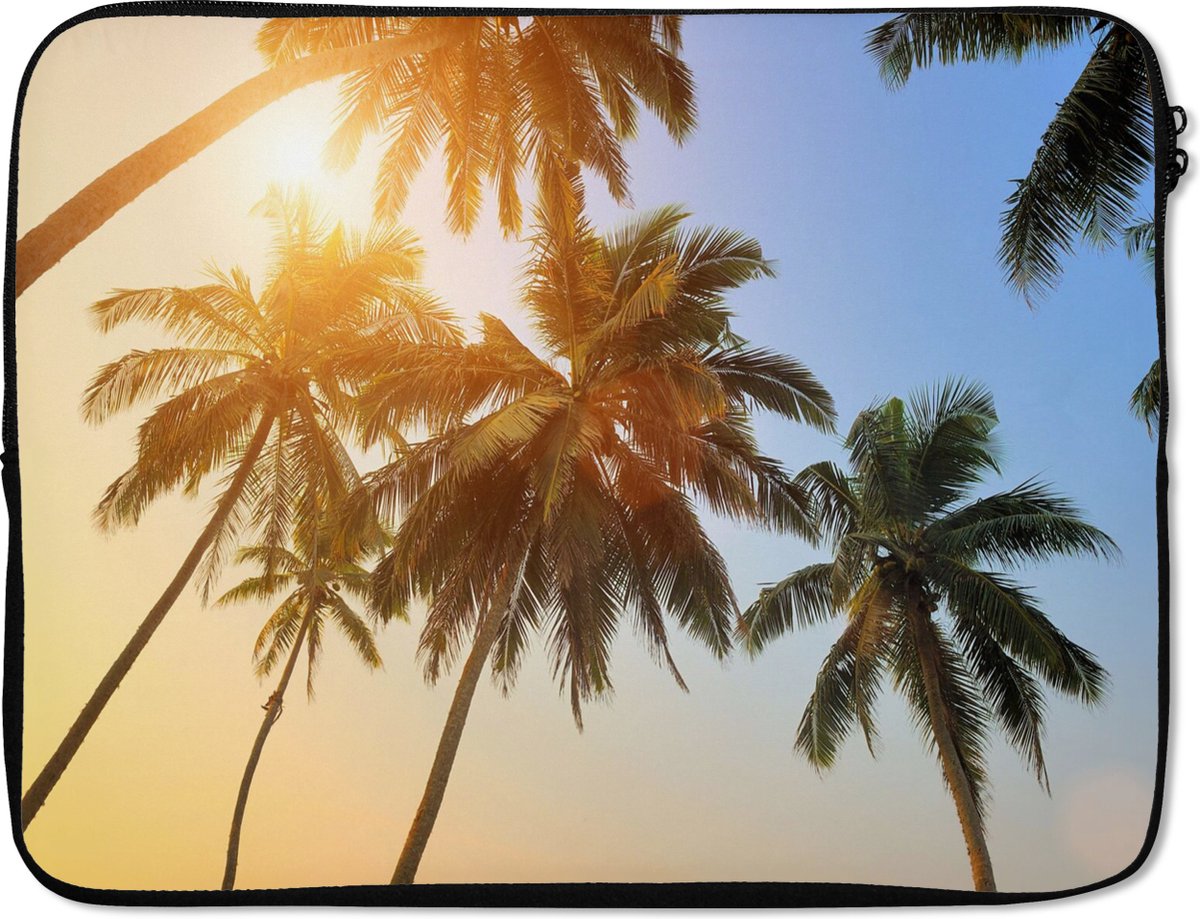 Laptophoes 17 inch - Palmboom - Zon - Zomer - Tropical - Laptop sleeve - Binnenmaat 41x28 cm - Zwarte achterkant