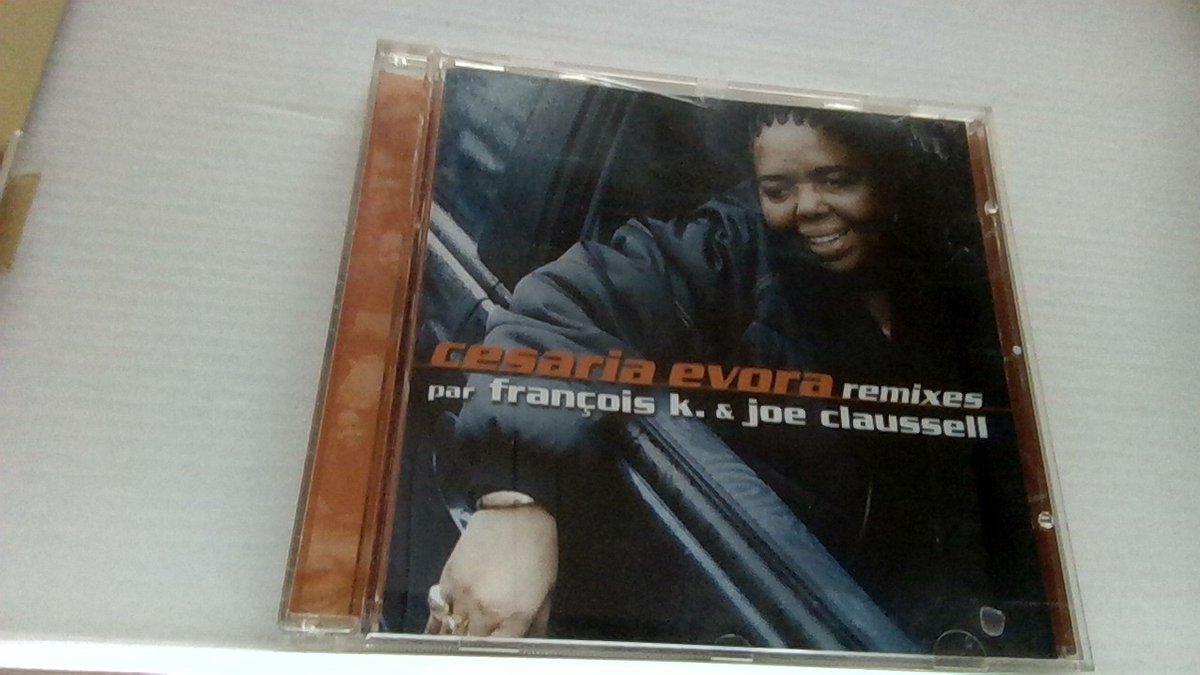 CESARIA EVORA REMIXES PAR FRANCOIS K&JOE CLAUSSEL