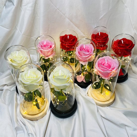 R-Designs - Rose blanche à tige verte dans un dôme en verre avec LED -  Cadeau - Saint... | bol.com