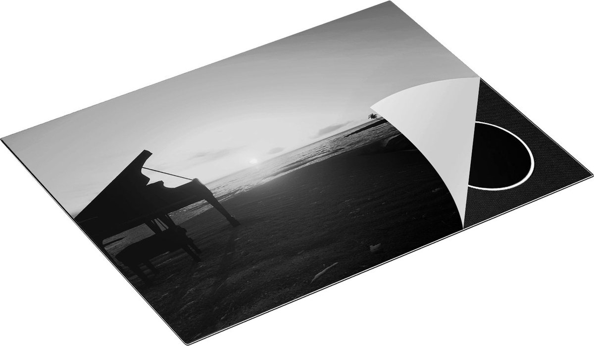 Chefcare Inductie Beschermer Piano op het Strand bij Zonsondergang - Zwart Wit - 71x52 cm - Afdekplaat Inductie - Kookplaat Beschermer - Inductie Mat