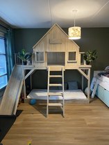 Boomhutbed Met speelhuisje | Steigerhout | kinderbed | Bedhuisje | Glijbaan