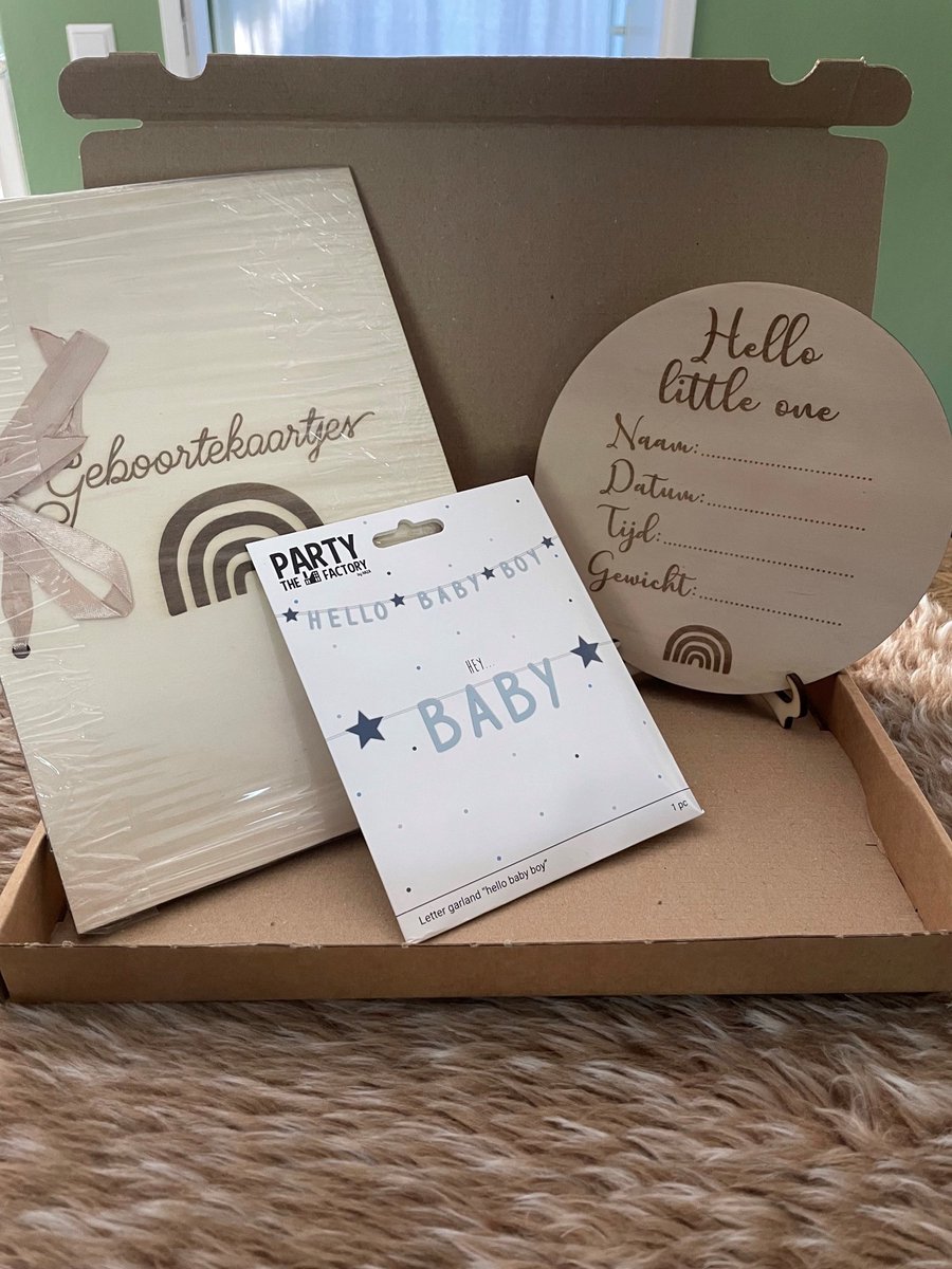 Goedkoopste Geboorte cadeau pakket regenboog - jongen - Geboorte - Babyshower
