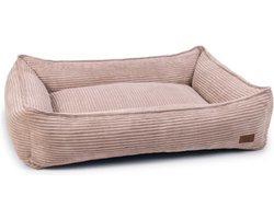 Designed by Lotte Ligbed Ribbed Roze 95 x 80 x 23 cm