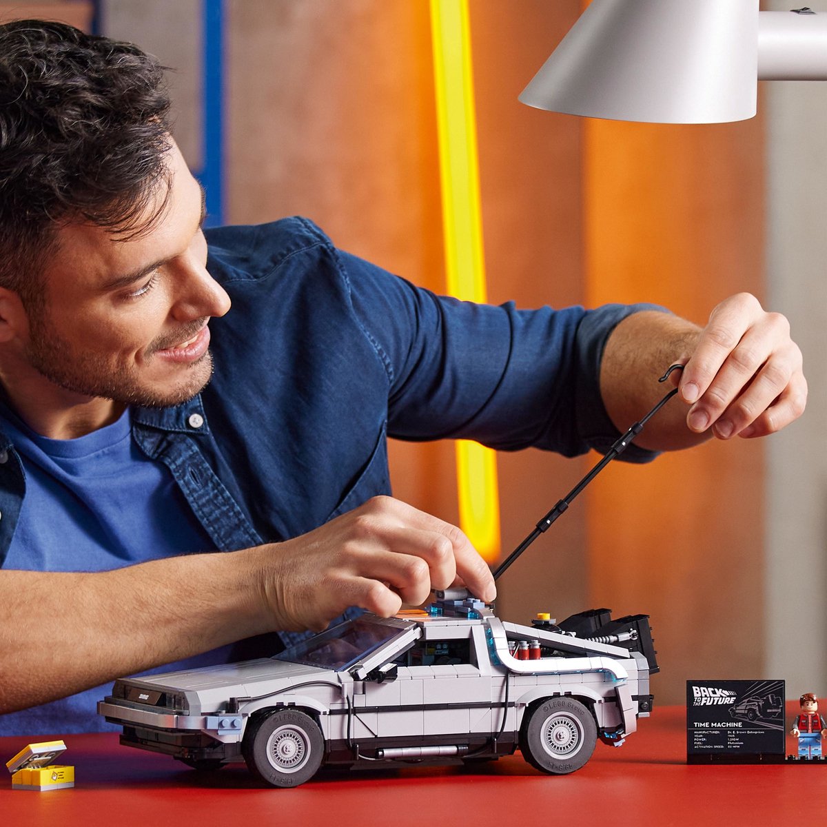LEGO Back to the Future Time Machine - 10300 — afbeelding 6