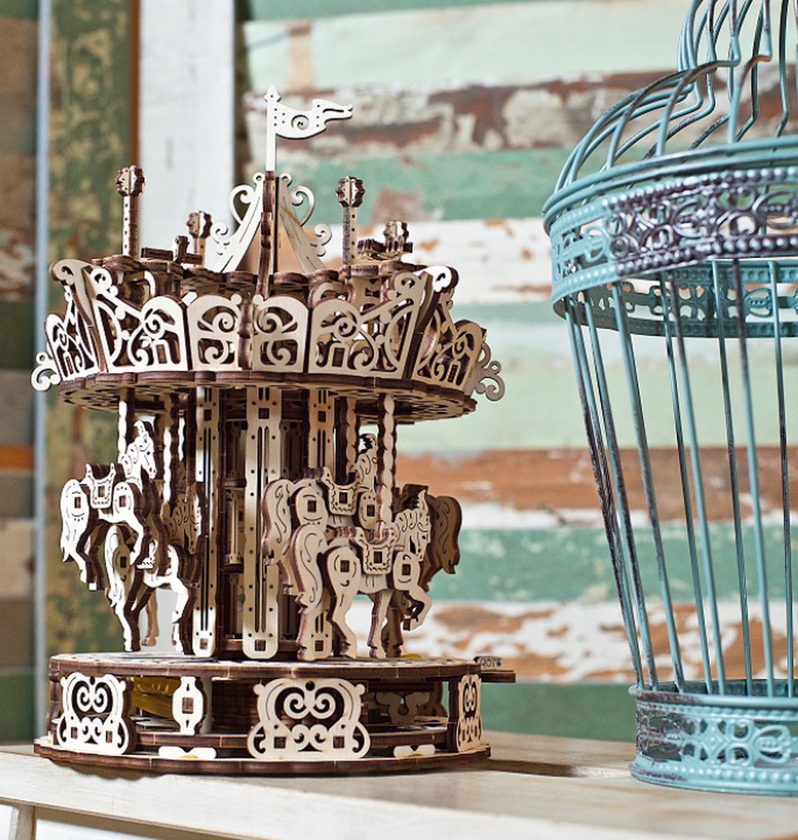 UGEARS Houten 3D Model - Carrousel — afbeelding 7