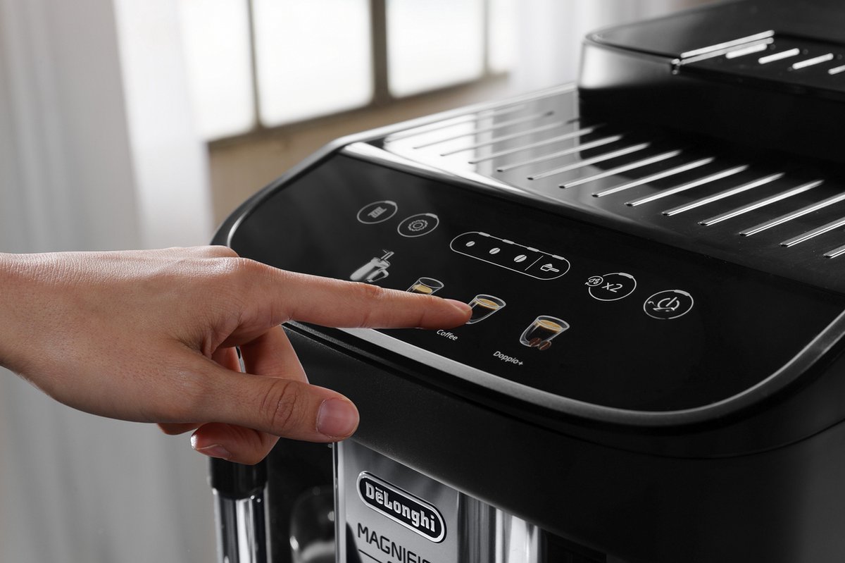 Afbeelding 3 van De'Longhi ECAM290.22B Magnifica EVO - Volautomatische espressomachine - Zwart