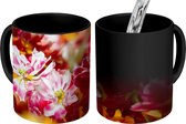 Magische Mok - Foto op Warmte Mok - Mutli gekleurde tulpen - 350 ML