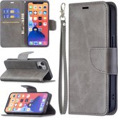 iPhone 13 Hoesje - MobyDefend Wallet Book Case Met Koord - Grijs - GSM Hoesje - Telefoonhoesje Geschikt Voor Apple iPhone 13