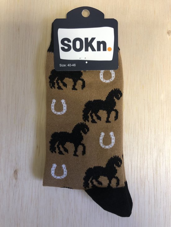 SOKn. trendy sokken PAARD maat 40-46 (ook leuk om kado te geven !)