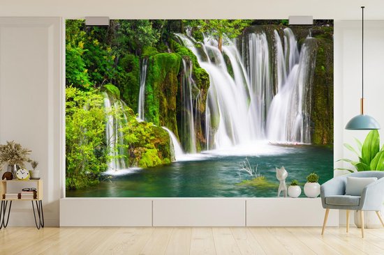 Papier peint vinyle - Diverses cascades du parc national d'Erawan en Thaïlande largeur 420 cm x hauteur 280 cm - Tirage photo sur papier peint (disponible en 7 tailles)