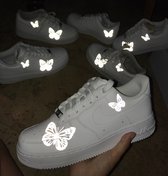 2 grote vlinders heat transfer voor custom Air Force 1 sneakers | vlinder | reflecterend | reflective met strijkijzer aanbrengen | strijkapplicatie | DIY customize voor kleding en schoenen | 