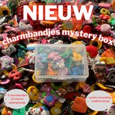 Akyol - 12 willekeurige Charms 3 Charmbandjes Kinder armband mystery box – charmbandje mystery box - meisjes Kinderarmband - maak je eigen armband - siliconen armband - rubberen ar