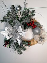 Kerstdecoratie - Handmade - Kerstkrans - 35cm - Donia Star