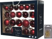 Kerstversiering glazen kerstballen pakket 5-6-7 cm donkerrood mix 42x stuks met goudkleurige haakjes