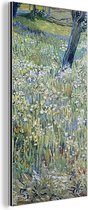 Wanddecoratie Metaal - Aluminium Schilderij Industrieel - Boomstammen in het gras - Vincent van Gogh - 20x40 cm - Dibond - Foto op aluminium - Industriële muurdecoratie - Voor de woonkamer/slaapkamer