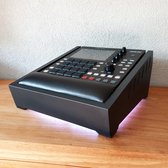 Musiciangoods Akai MPC One Statief Hout Zwart + Ingebouwde LED