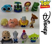 Speelset van Toy Story Mini's 12 verschillende speelfiguurtjes - taartdecoratie - 4,5 cm