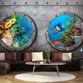 Zelfklevend fotobehang - Patrijspoorten met Uitzicht op Tropische Vissen, premium Print