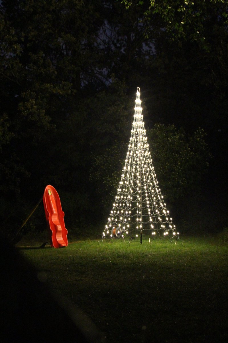 Montejaur Kerstboom Verlichting met paal - 3 meter - 320 LED - Warm Wit - GroenGoed