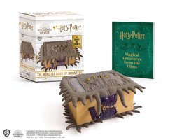 foto van Harry Potter The Monster Book of Monsters It Roams and Chomps