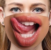 Grappig vrouw met uitgestoken tong - tongue - herbruikbare mondkapjes - mondmaskers - wasbaar - niet medisch mondmasker - polyester - geschikt voor ov - herbruikbaar - reusable - wasbaar - Fu