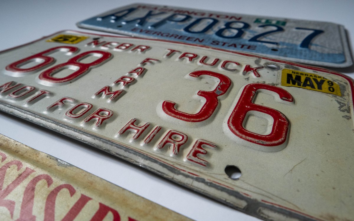 Plaques d'immatriculation voitures US authentiques Archives - Déco