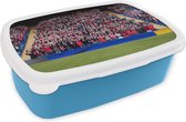 Broodtrommel Blauw - Lunchbox - Brooddoos - Mensen in voetbalstadion - 18x12x6 cm - Kinderen - Jongen